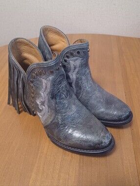 Sterling River Boots Womens 7M Gray Distressed Western Country Ankle Tassels